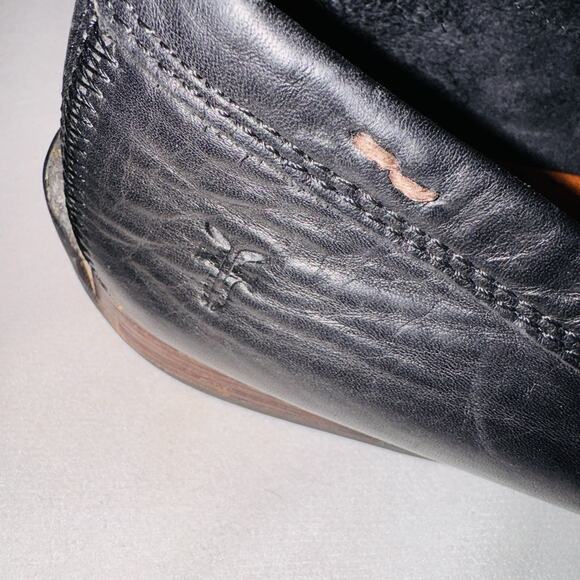 Frye Men’s Black Leather Lewis Penny Loafers 10.5 NWOB - Picture 6 of 7